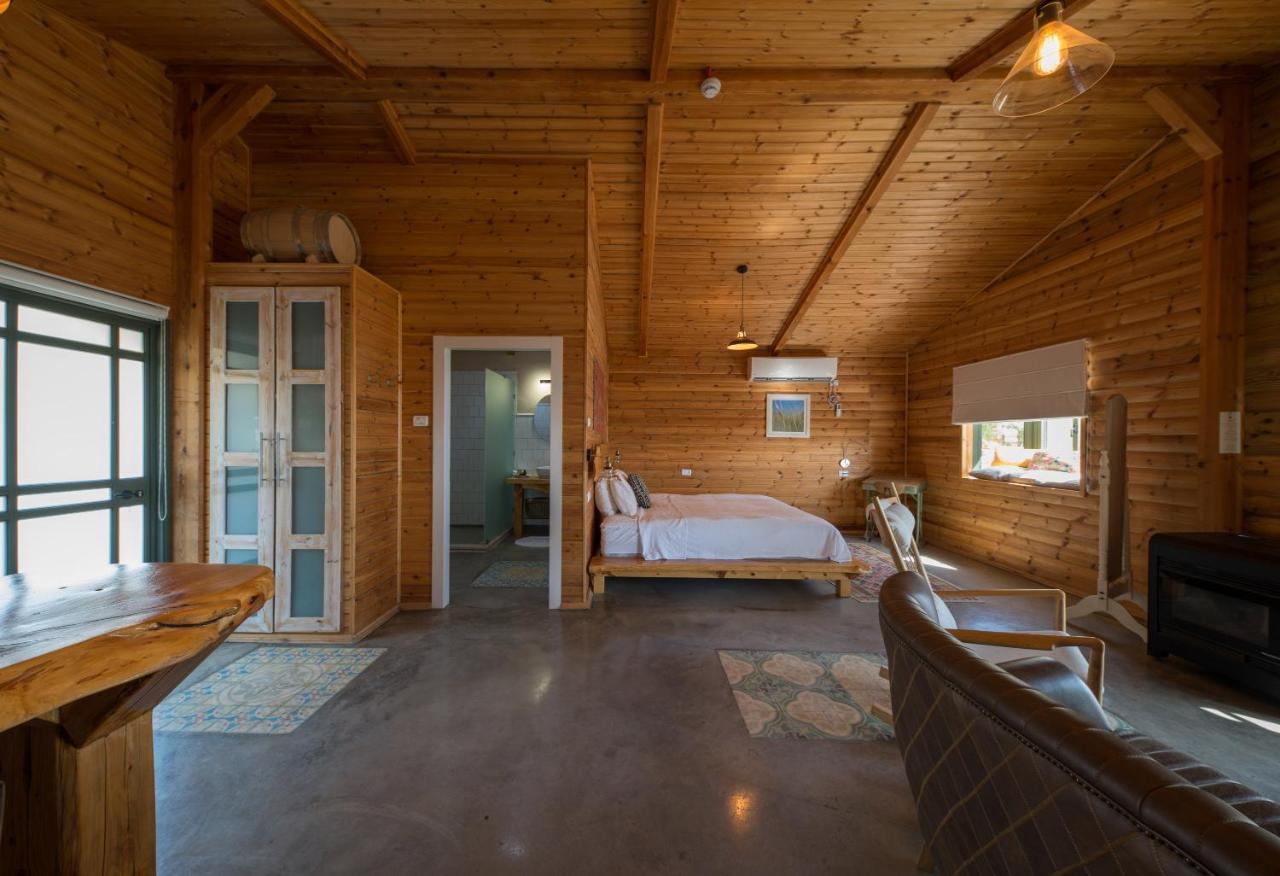 Assaf Boutique Winery & Cabins Kidmat Tsvi ภายนอก รูปภาพ